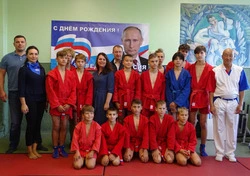 В ДДТ Анивы провели открытую тренировку по самбо
