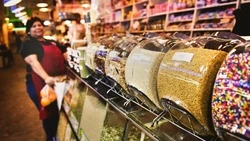 День работника торговли в 2024 году: история, традиции, интересные факты  