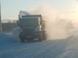 В округе во время циклона обеспечивают расчистку дорог