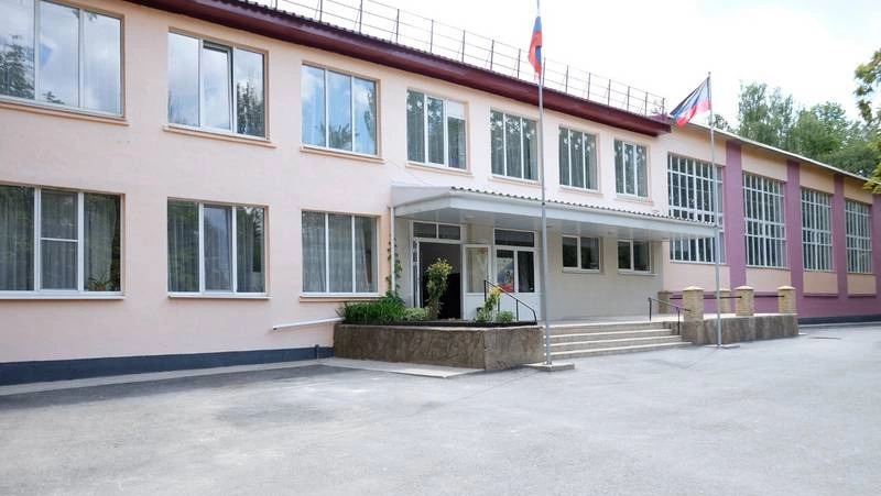 Донецкому Шахтёрску наш регион помогает с социально значимым ремонтом