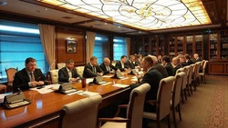 Юрий Трутнев провёл совещание по железнодорожным грузоперевозкам в ДФО