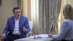 Валерий Лимаренко поручил разобраться с жалобами островитян