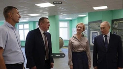 Президент Владимир Путин впервые лично посетил Курилы
