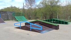 В Аниве обновили скейт-парк