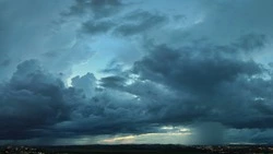 Летнее тепло, дожди и грозы: прогноз погоды на Сахалине и Курилах на неделю 