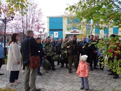 19 анивских добровольцев отправились проходить военную подготовку