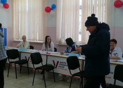 Суббота отметилась как день семейного голосования с явкой выше 60 процентов