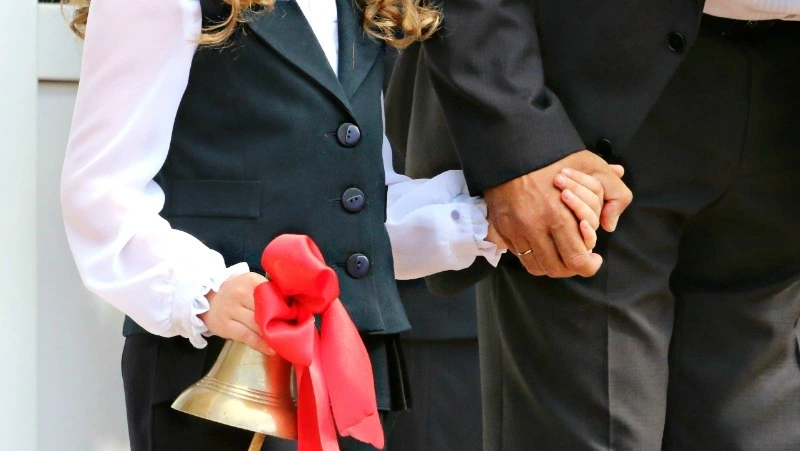 День знаний-2024: история и традиции праздника, что подарить школьникам