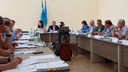 Депутаты скорректировали бюджет и обсудили расширенные исследования поверхностных вод
