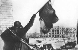«Бессмертный полк России» ждёт портреты и истории героев Сталинграда