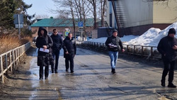 В Аниве обследовали асфальтобетонное покрытие дорог