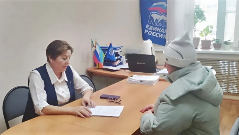 В Аниве оказали правовую помощь родным бойцов в рамках партийного проекта ЕР