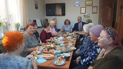 Иван Васильев поздравил Совет ветеранов с наступающим праздником