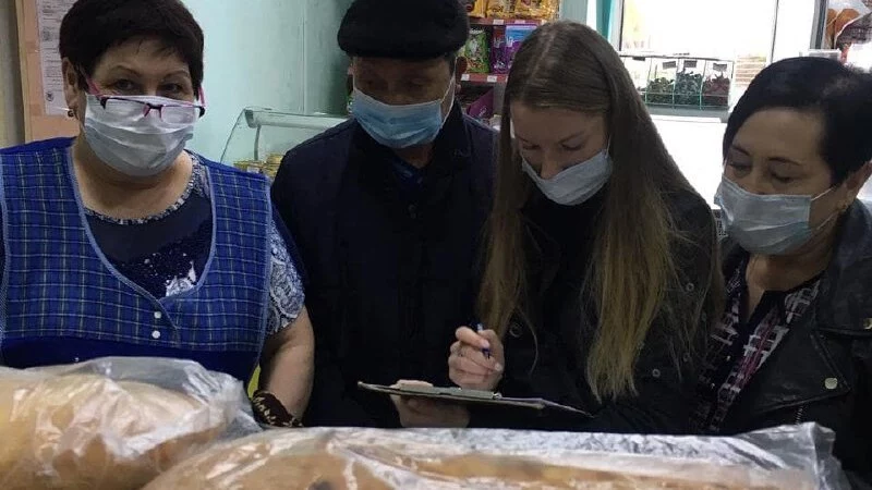 Лук подорожал, огурцы и помидоры подешевели