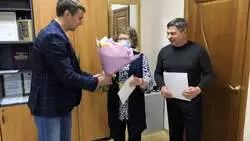 Анивских автотранспортников поздравили с профессиональным праздником