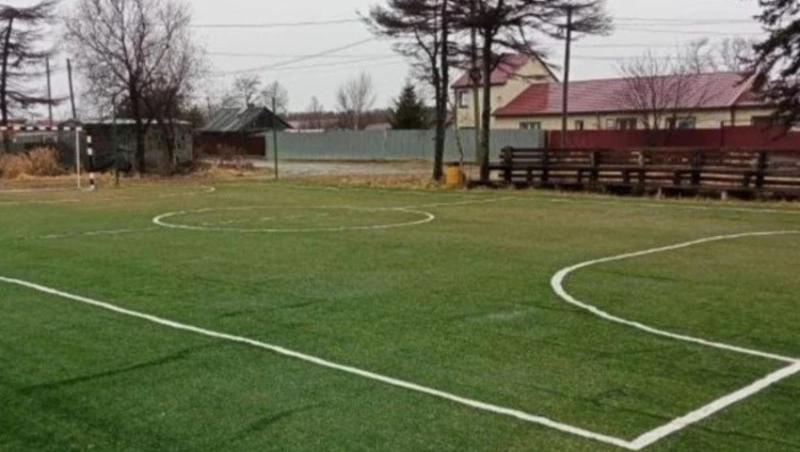 Суд обязал привести в порядок разбитое футбольное поле в Песчанском