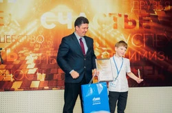 Анивский школьник доказал: экран смартфона – дом бактерий