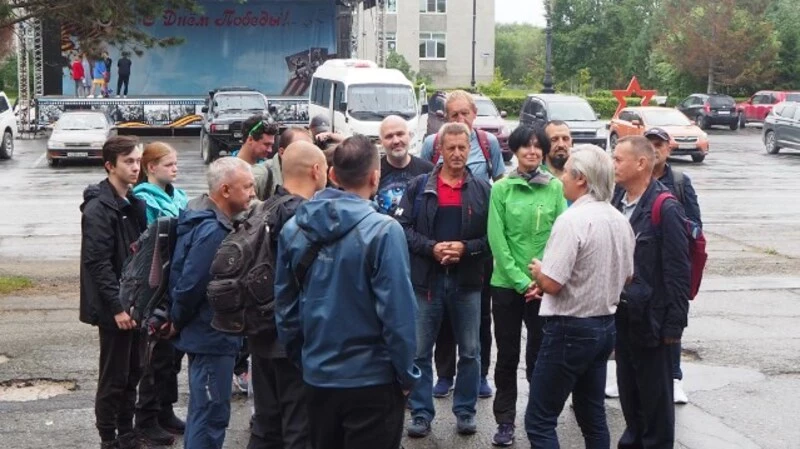 В Аниве побывала делегация путешественников-энтузиастов
