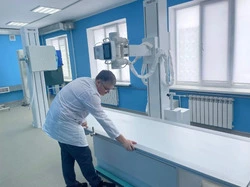 В поликлинике Анивской ЦРБ готовят к запуску новый рентген-аппарат