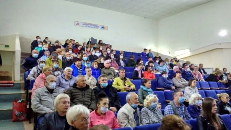 Троицкий сход с презентациями от вице-мэров