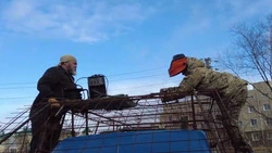 В Аниве отремонтировали микроавтобус для фронта