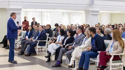 Губернатор встретился с участниками форума «Бережливые технологии»