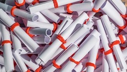 Лунный календарь выигрышей в лотерею на сентябрь-2024: благоприятные дни для покупки билетов