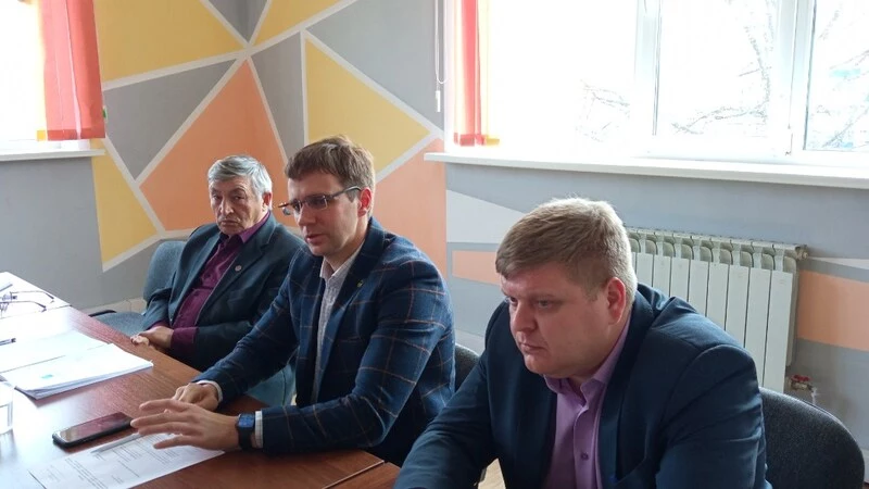 На «ковре» у анивских общественников