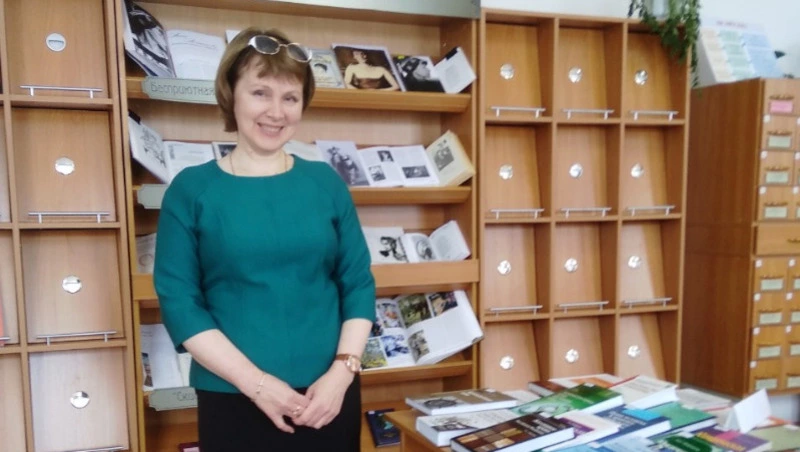 Книжные выставки в центральной библиотеке становятся выстроенными историями