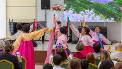 В областной библиотеке стартовал Год единства народов России