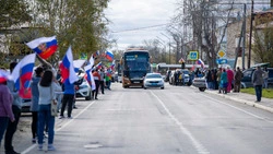 Друзья и родные проводили на службу первых мобилизованных островитян