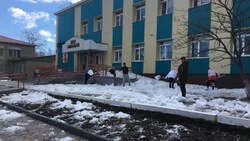 В Аниве провели второй массовый субботник