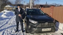 Как помочь врачам и пациентам? Например, предоставить машину