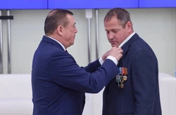 Денис Хватов удостоен высокой награды
