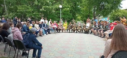 На открытом уроке в Алее Славы ребятам задали вопрос о будущем вкладе в родной край