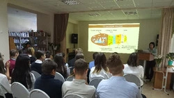 Анивских школьников в библиотеке просветили, как минимально влиять на природу