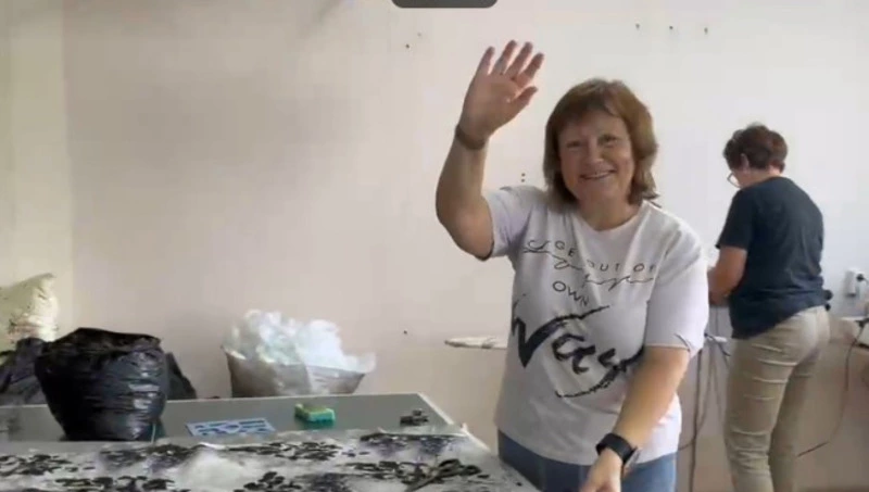 В центре «Анива со СВОими» собирают партию посылок
