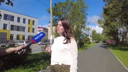 Пешеходную зону по улице Калина в Аниве интенсивно обновляют