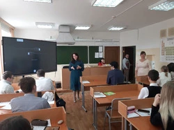 Два ученика СОШ №2 будут получать стипендию от мэра округа