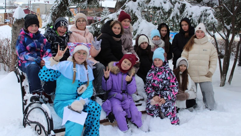 Новогодний «Играй – город» в Аниве уже провели