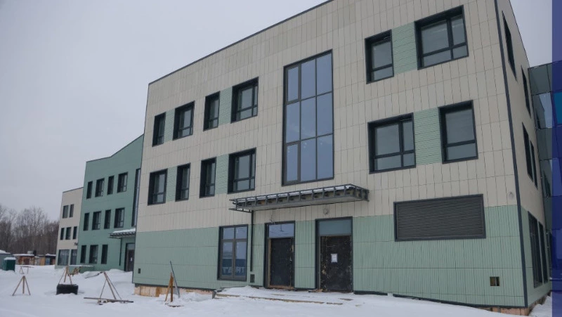 Осенью в островной столице заработает новая поликлиника