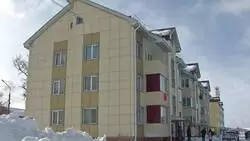 В Аниве за счет подрядчика отремонтируют протекающую крышу многоэтажного дома