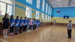 Анивские единороссы сдают нормативы ГТО