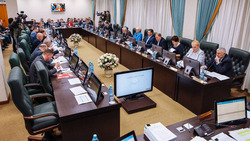 Скорректированный бюджет Сахалинской области вырос на 49 млрд рублей