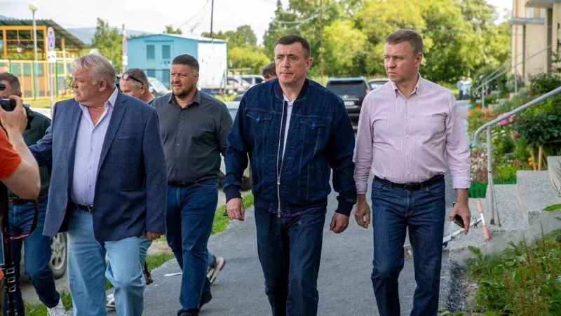 За этот год на островах отремонтируют три тысячи подъездов и свыше 800 дворов