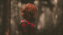 Новый цвет — новая жизнь: лунный календарь окрашивания волос на октябрь 2024 