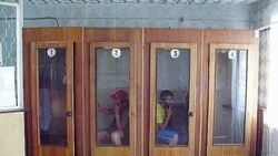 В Аниве проводили на пенсию старейшего связиста