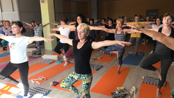 Зачем сахалинцам 55+ нужна КОУЧ-йога