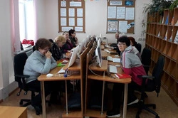 Библиотечный ЦЭР пополняет ряды пользователей электронных устройств