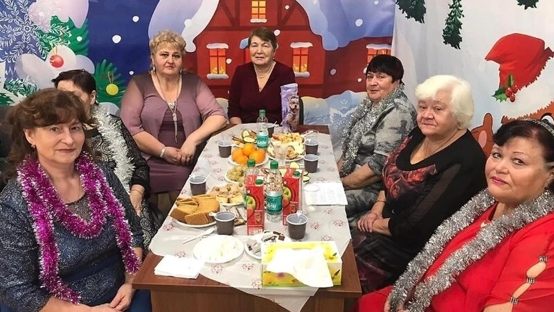 В РДК прошла ёлка для старшего поколения